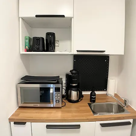Apartment Urban Haven-zentral-5 Betten-wlan-waschmaschine-parkplatz Kostenlos *