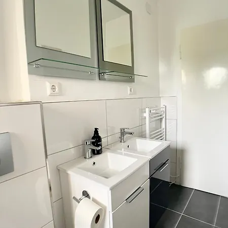 Urban Haven-zentrum-3 Schlafzimmer-5 Einzelbetten-waschmaschine Apartmán Štutgart